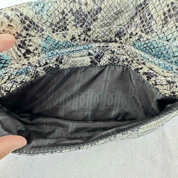Jennifer Lopez Blue Snakeskin Shoulder Bag with Chain Strap - Picture 5 of 8